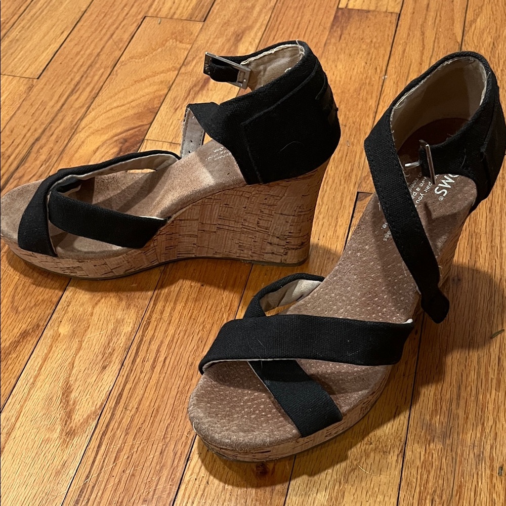 Toms Black and Tan Wedge Sandals